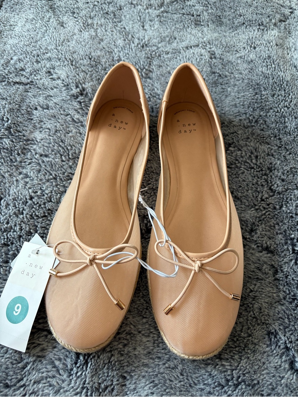a new day Nude/Tan Bow Ballet Flats